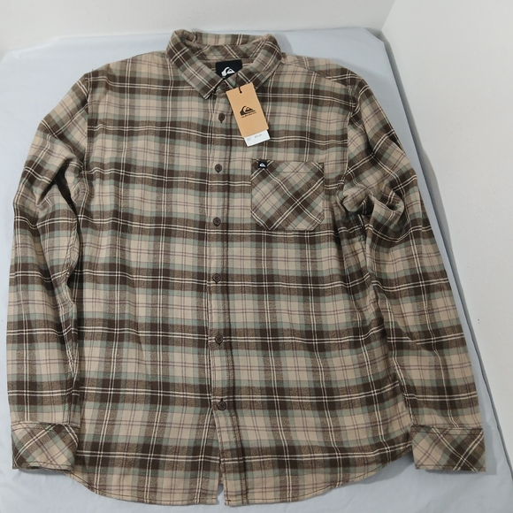 Quiksilver Brown Plaid Casual Button Down Shirt - Picture 1 of 5